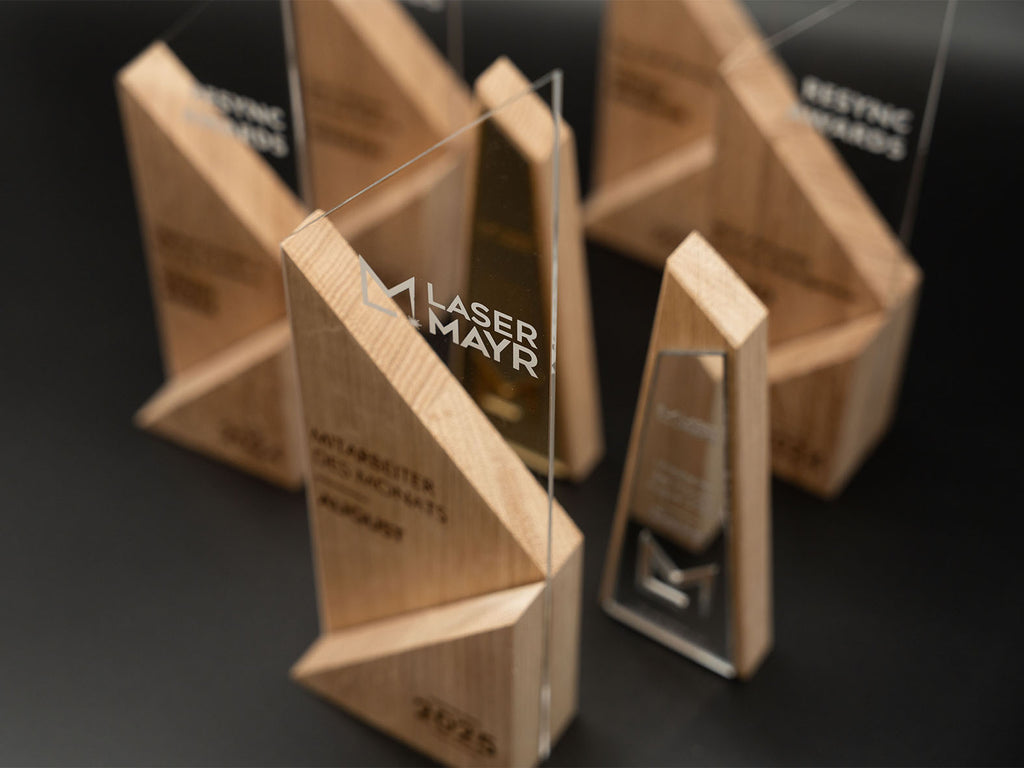 Award Design A Holzpokal Trophäe
