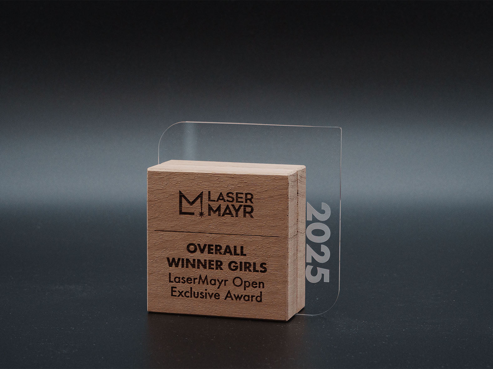 Award Holz Design D